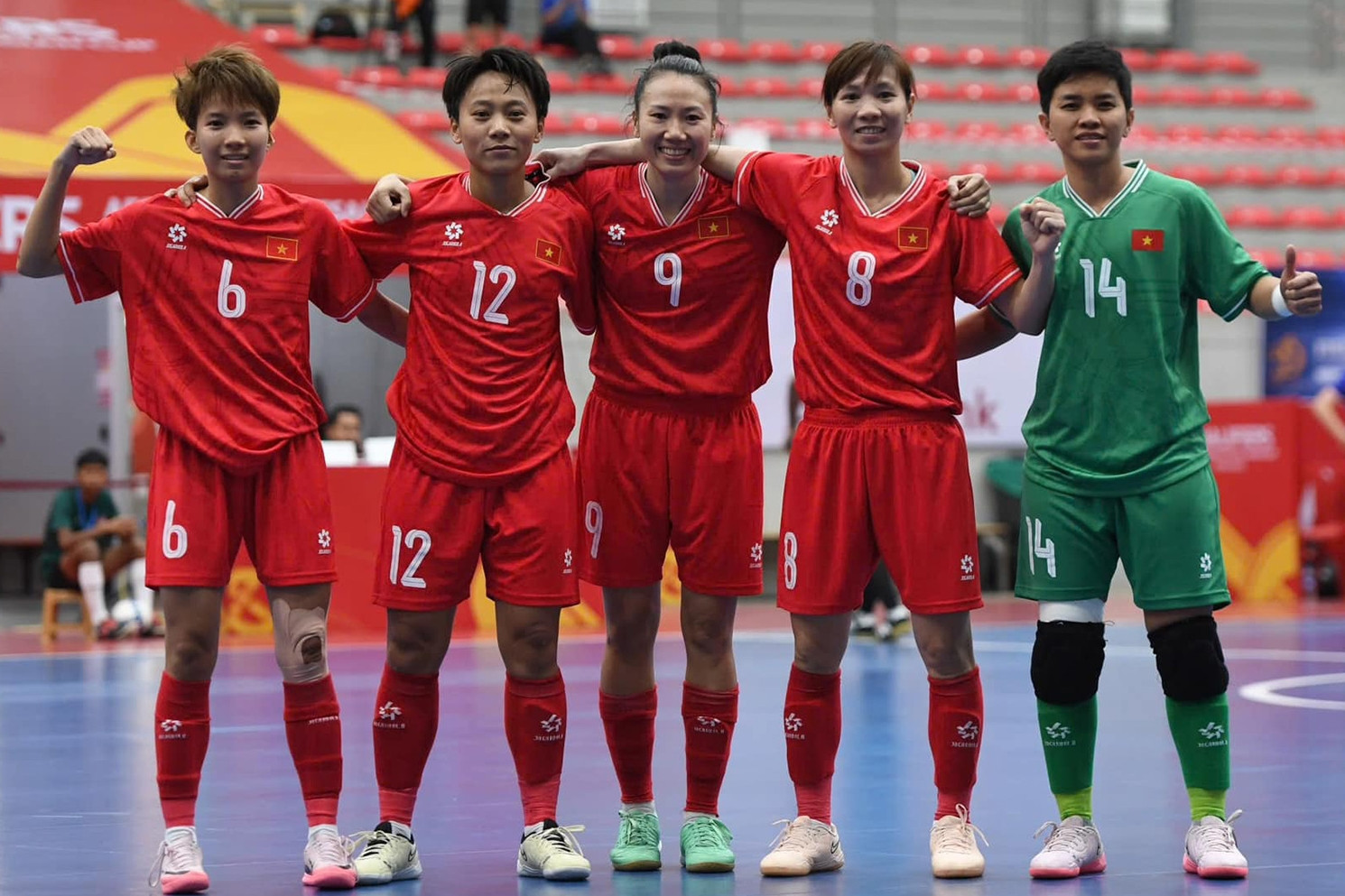 Tuyển futsal nữ Việt Nam nhất bảng, vào VCK giải châu Á