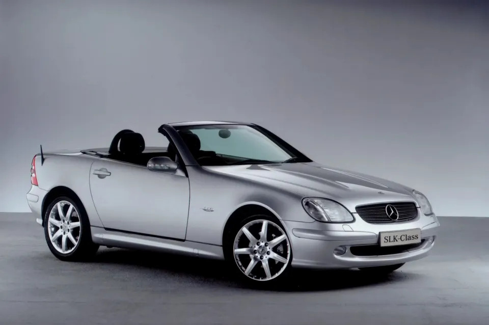 3 Mercedes SLK.webp