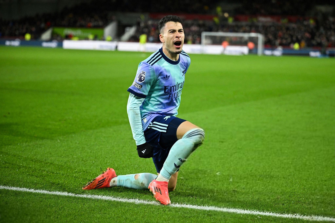 Arsenal ngược dòng đánh bại Brentford Arsenal