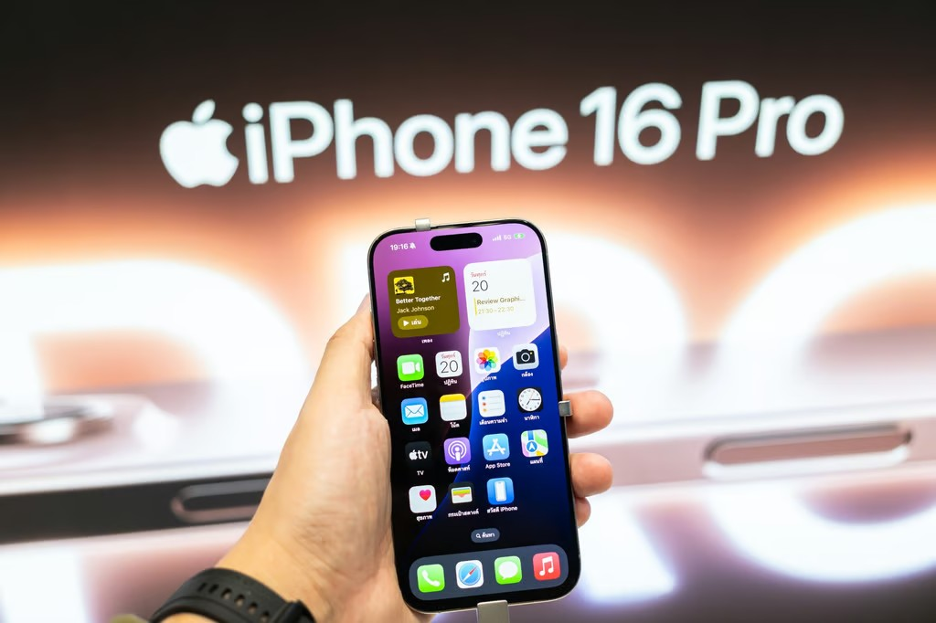 Huawei phả hơi nóng buộc Apple giảm giá iPhone