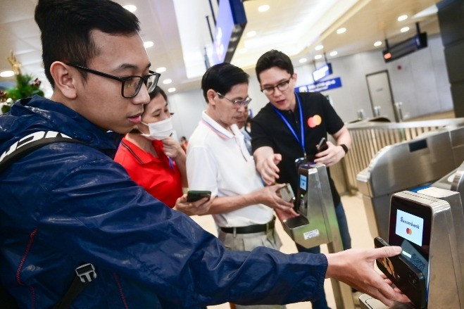 Ngày mai metro Bến Thành - Suối Tiên thu phí, ưu đãi thanh toán không tiền mặt