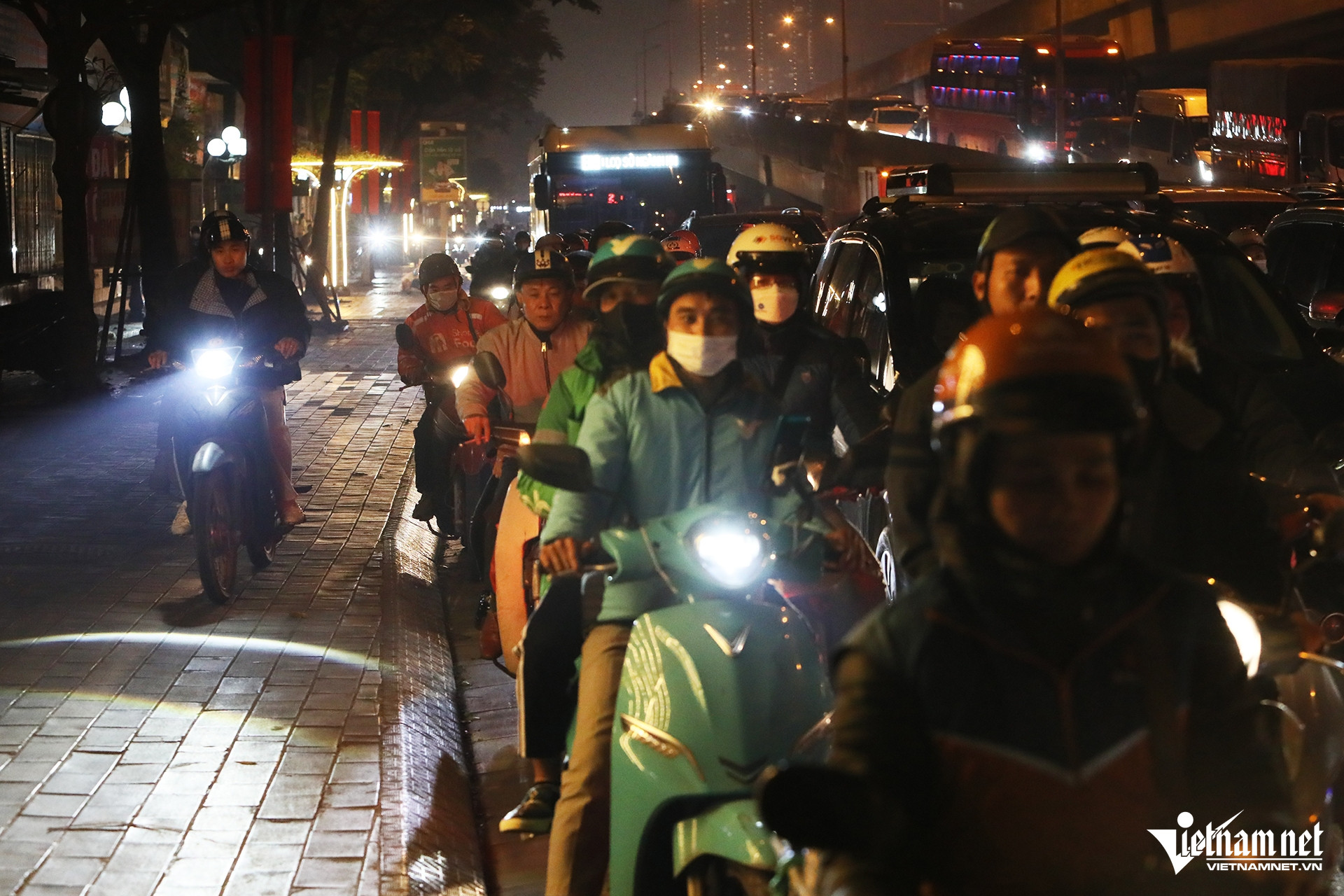 W-khuat duy tien 3 copy.jpg