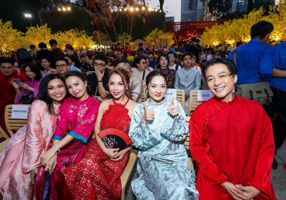 batch_PHUONG THANH CAM LY MINH TUYET BAO ANH TUAN HUNG (1).jpg