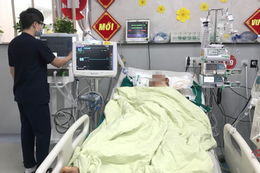 Người đàn ông cấp cứu sau buổi tan ca muộn YwAAAAAAQABAAACAUwAOw==