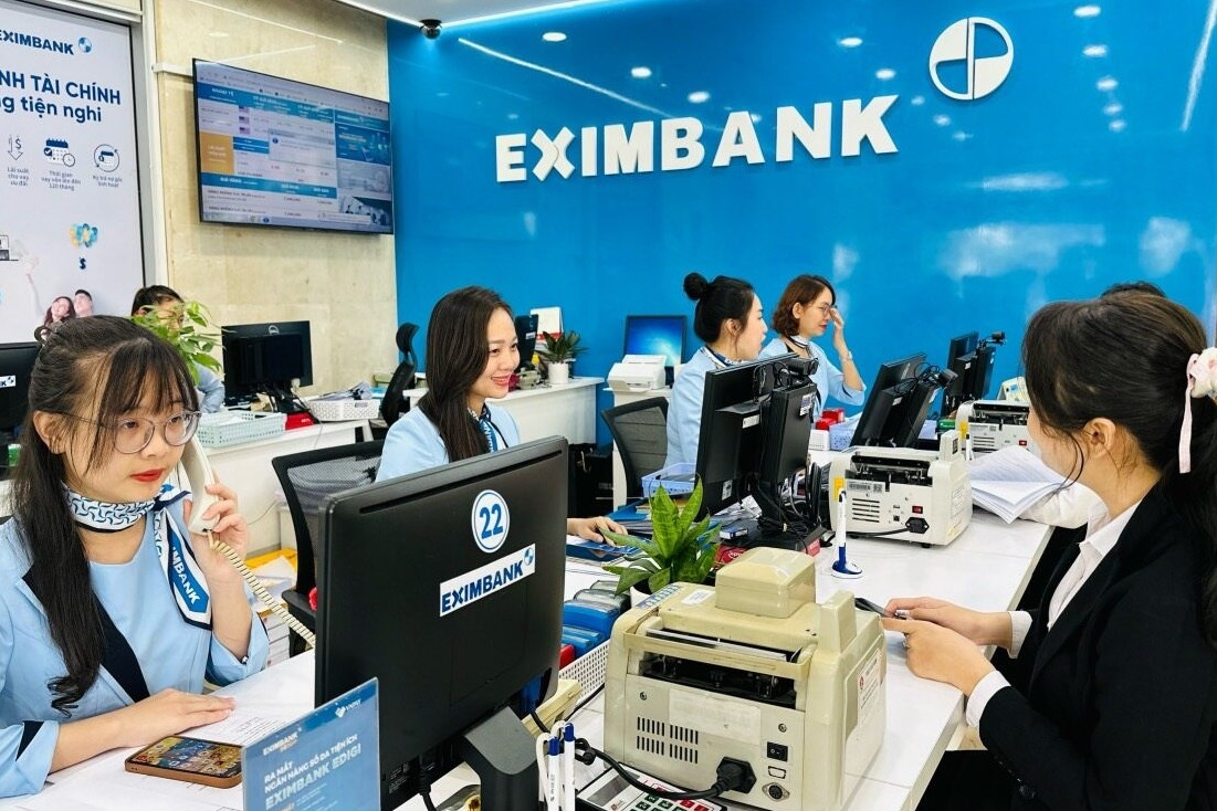 Tự tái cơ cấu và những cơ hội mới cho Eximbank