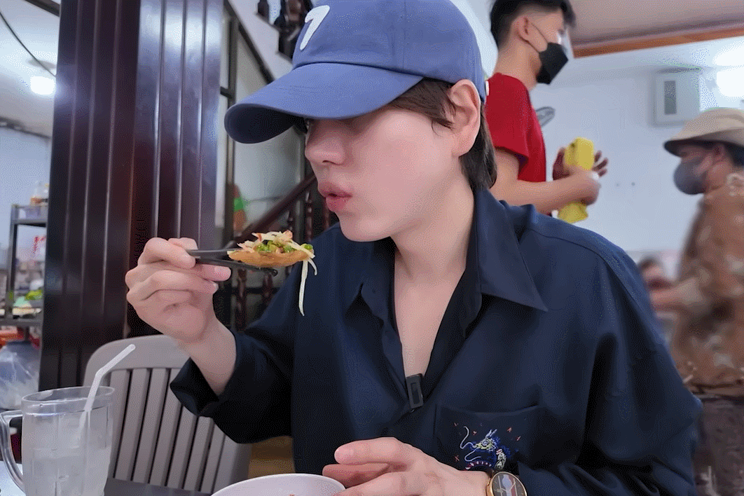 Khách Hàn chi 9 triệu đặt phòng nghỉ 4 sao ở Vũng Tàu, mê tít 1 món đặc sản