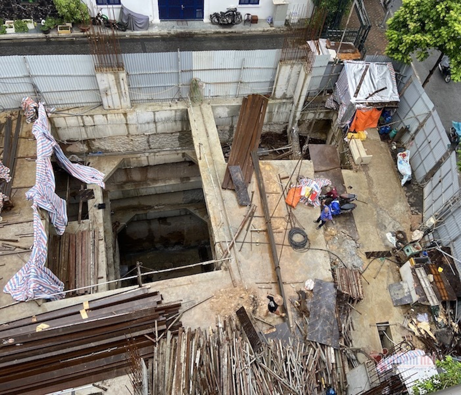 nha rieng le 4 tang ham vietnamnet.jpg