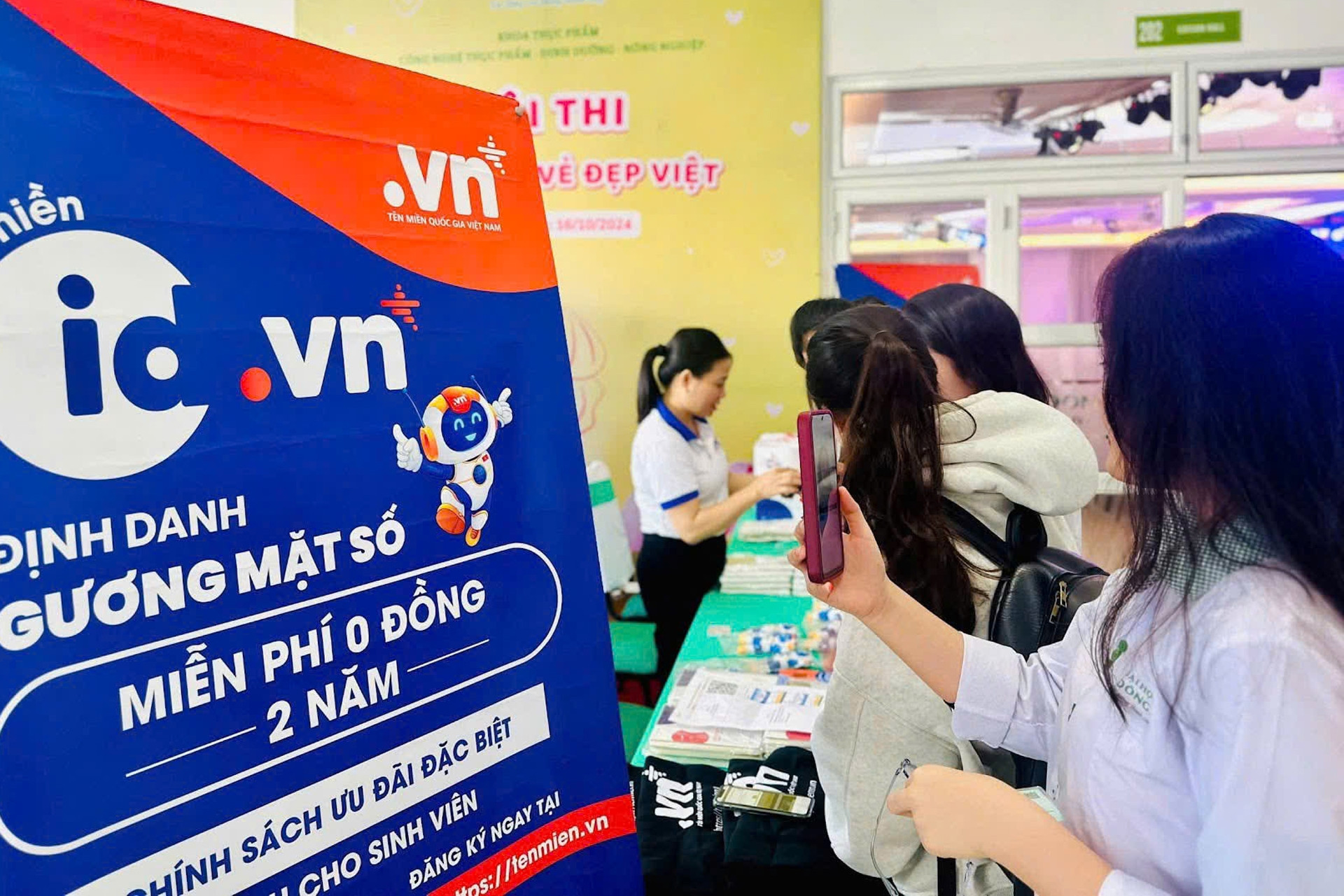 Phát triển gần 70.000 tên miền ‘.vn’ thuộc không gian tên miền mới