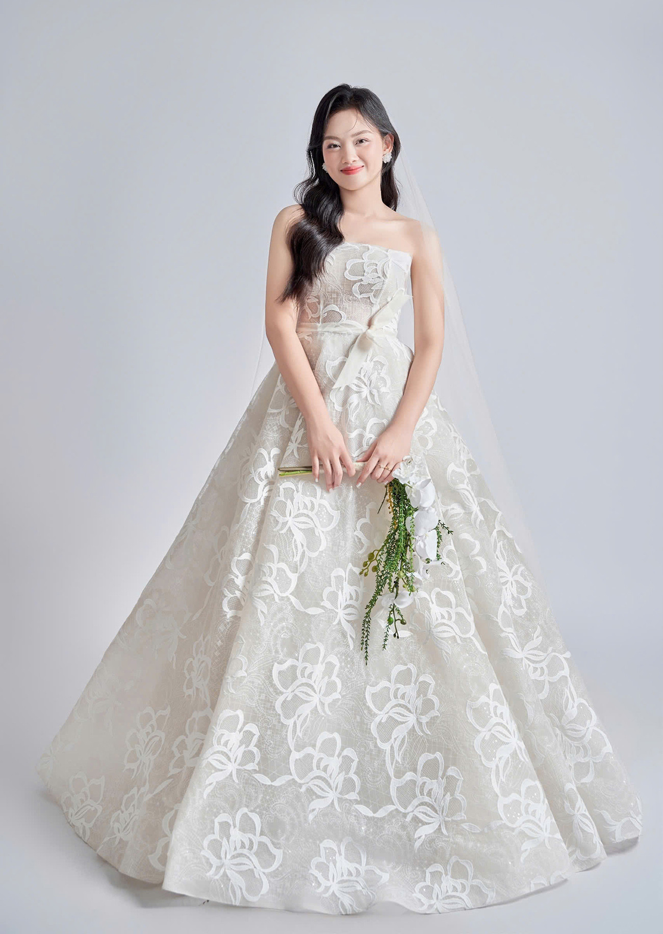 thu hoai 4 75440.jpg