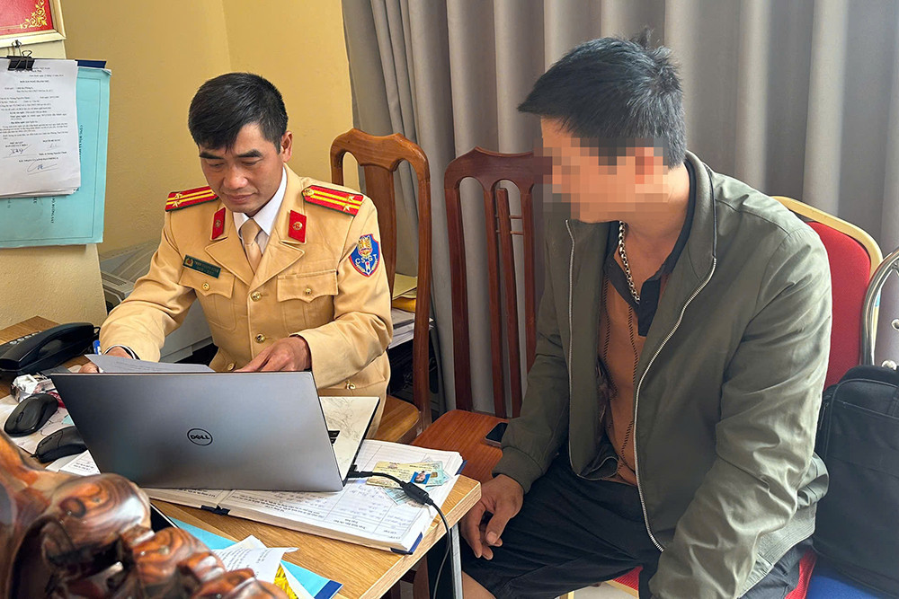 z6267525139851_183d42c9c49fce809475e5b629dea09d copy.jpg