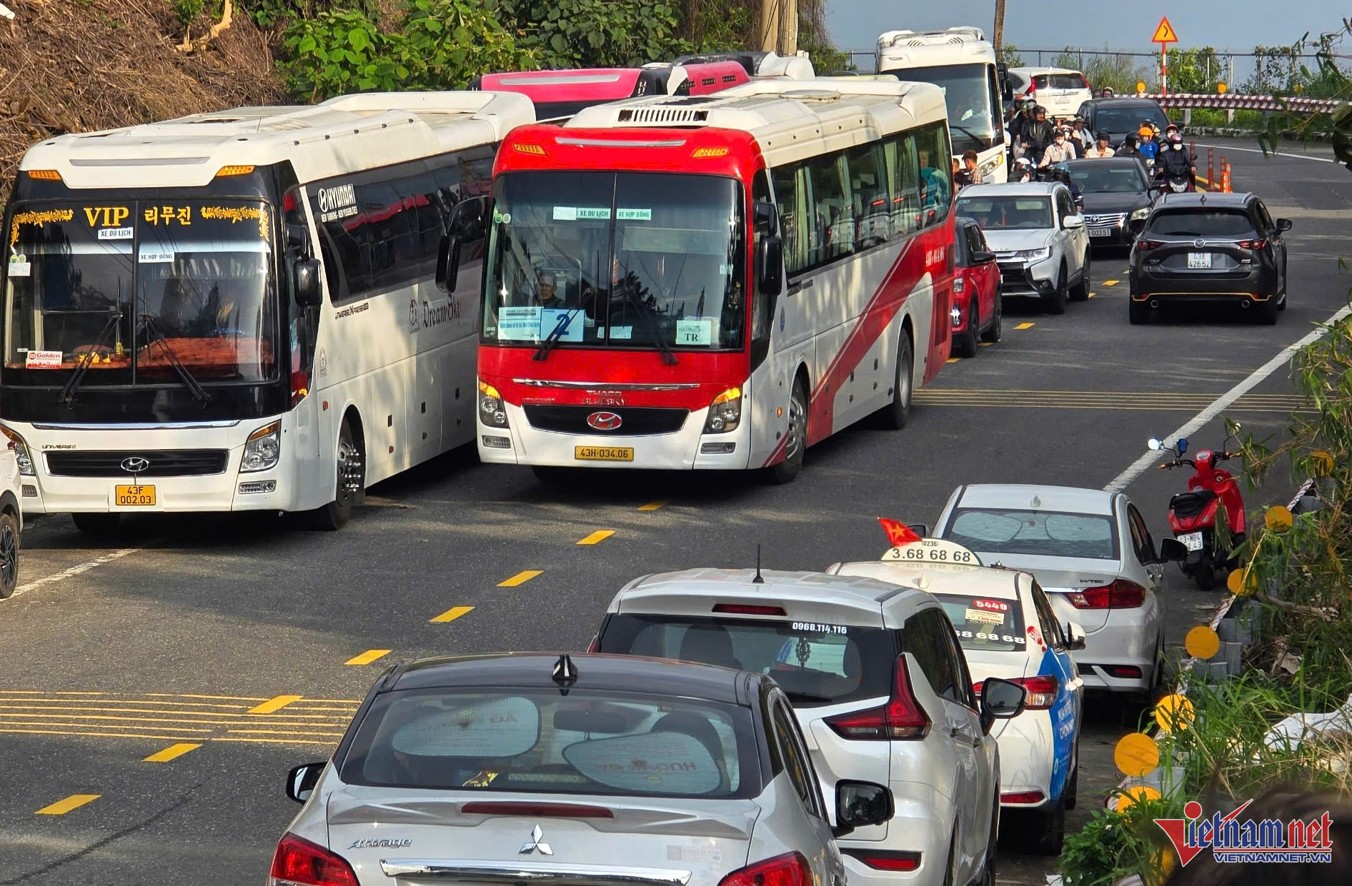 W-chua linh ung3.jpg