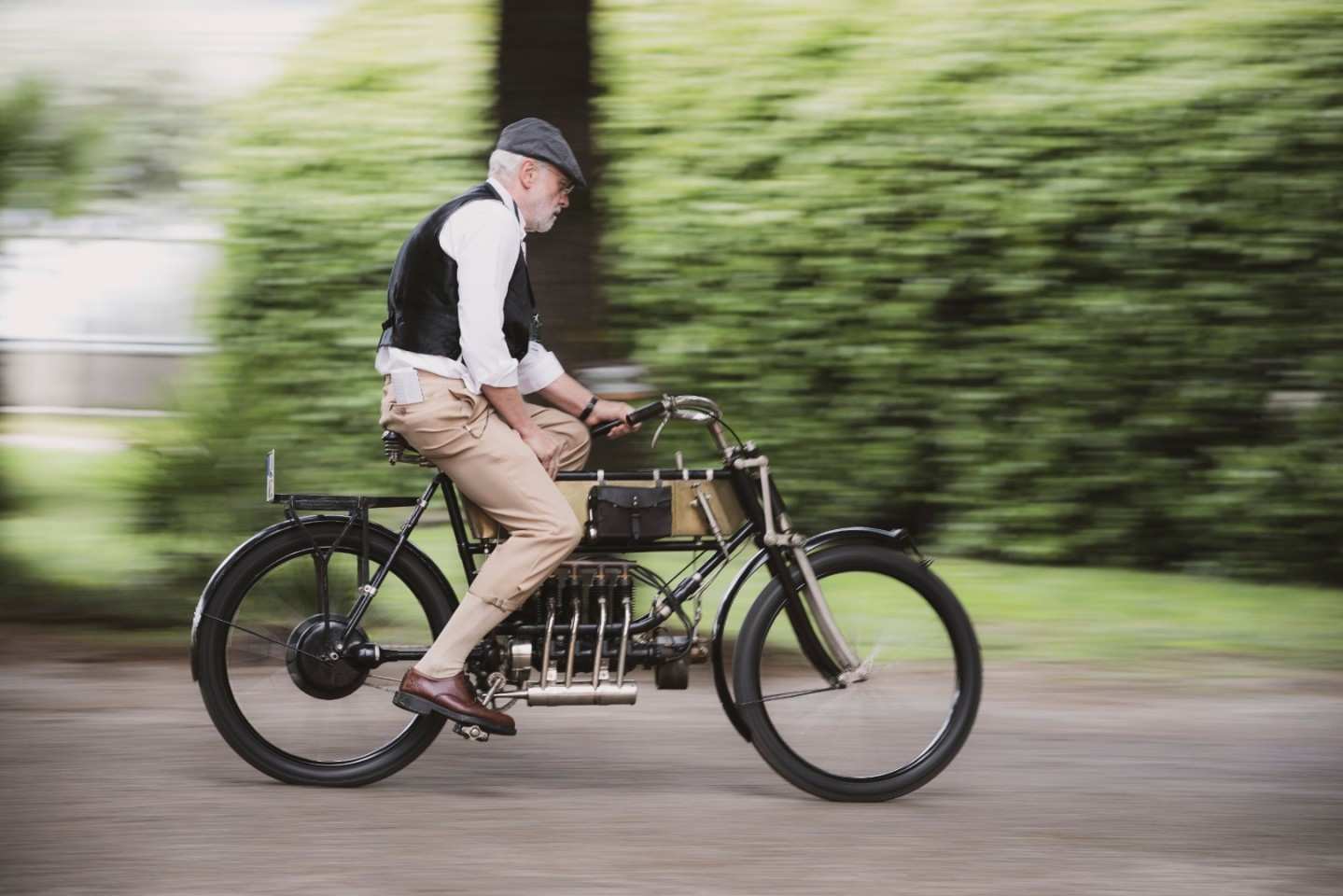 1905 FN Four Newatlas.jpg