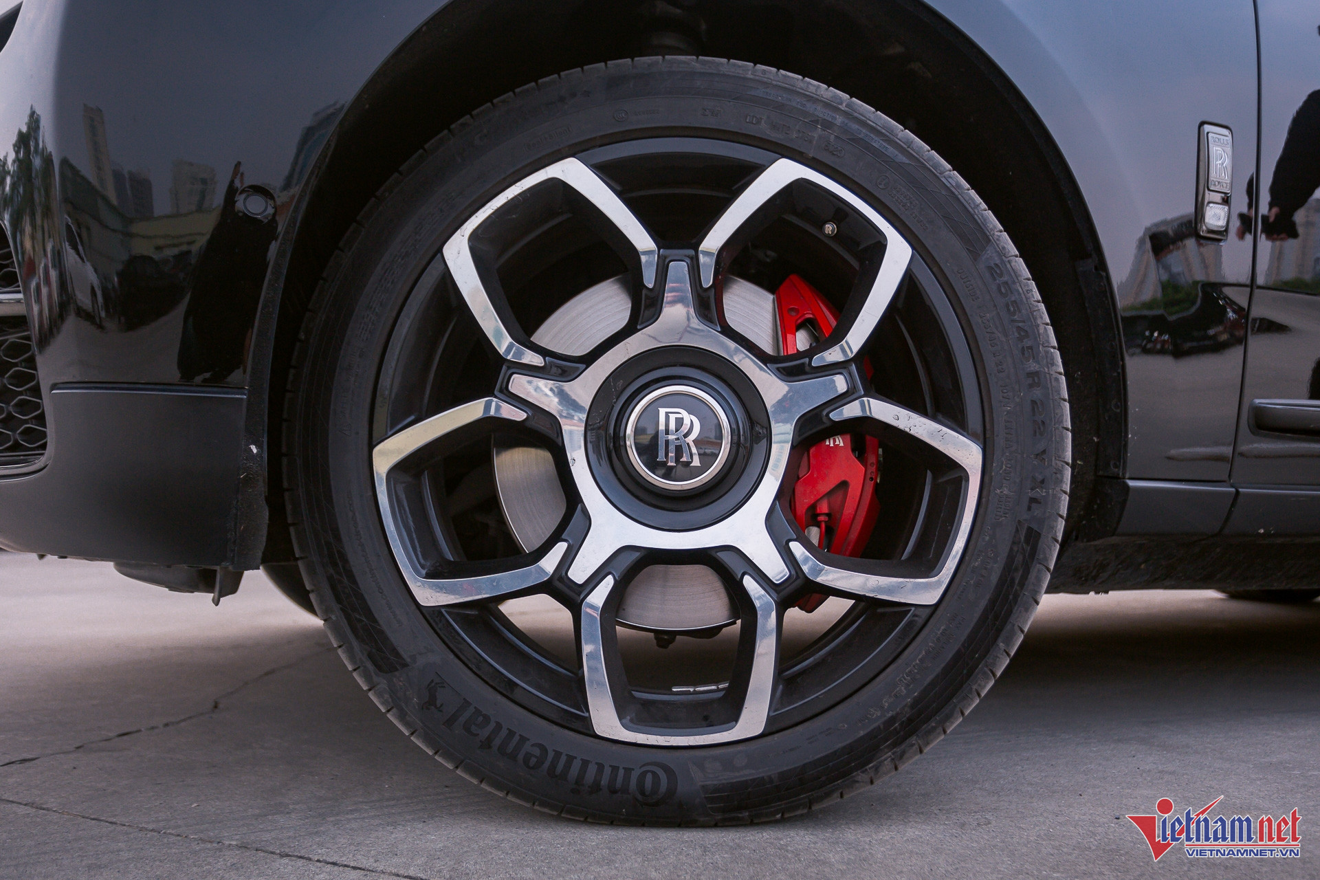 W-cullinan bb 9.JPG.jpg