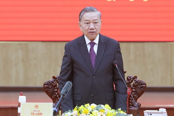 'Bình Dương phải chuẩn bị đầy đủ hành trang cùng cả nước bước vào kỷ nguyên mới'