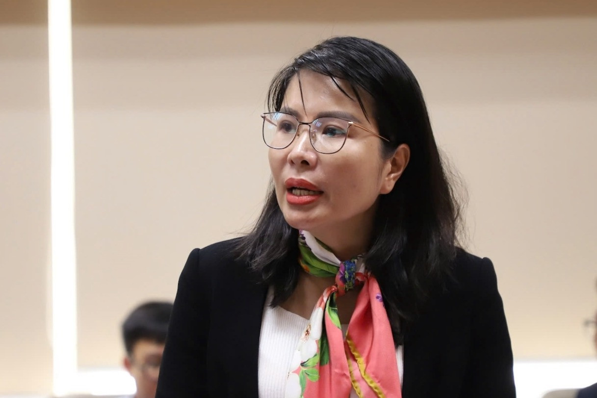 ba vu nu anh bhyt.jpg