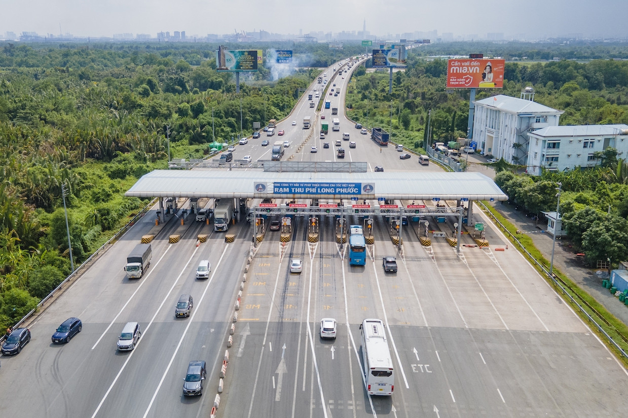 Hơn 590.000 ô tô hết tiền trong tài khoản ETC, là nguyên nhân gây ùn ứ trạm BOT