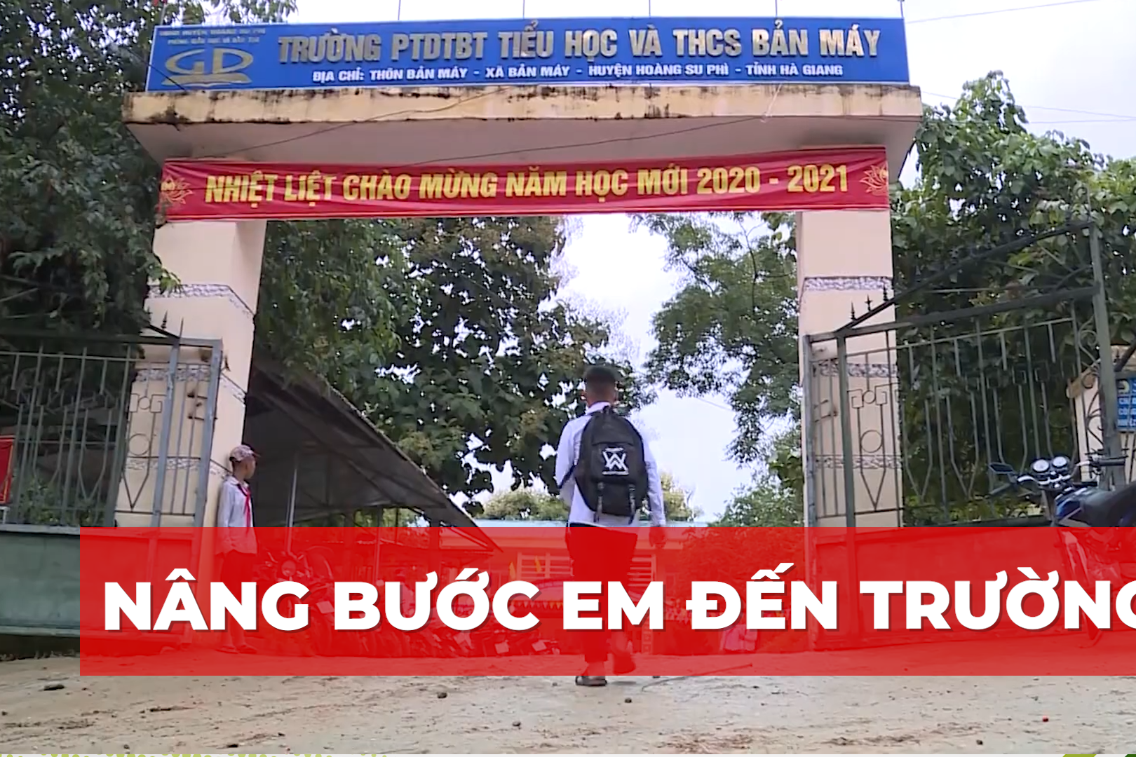 Nâng bước em đến trường