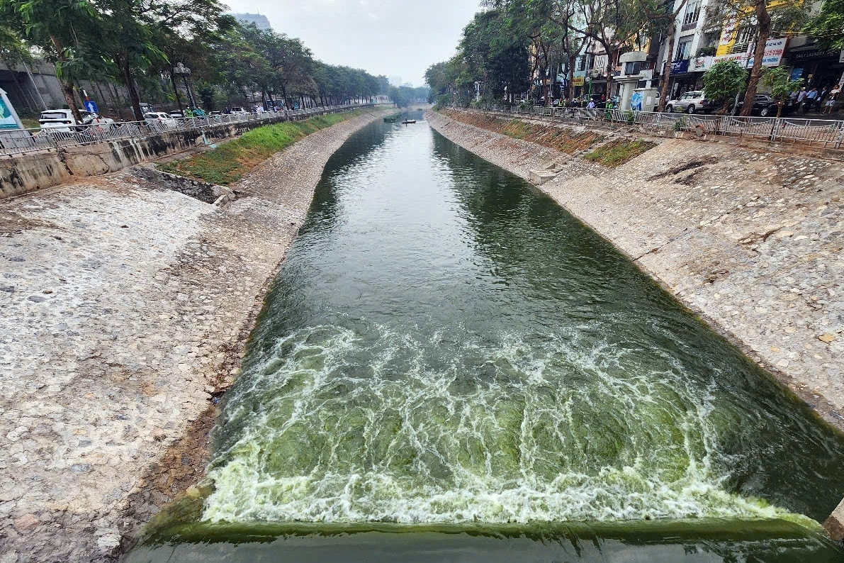 Hà Nội đề xuất Thủ tướng cho làm dự án khẩn cấp 550 tỷ đồng ‘hồi sinh’ sông Tô Lịch