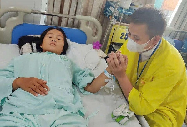 Trao hơn 37 triệu đồng độc giả ủng hộ 2 hoàn cảnh khó khăn