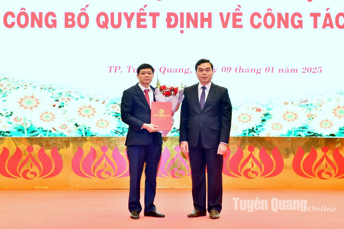 Điều động Giám đốc Sở Xây dựng làm Phó Bí thư Thành ủy Tuyên Quang