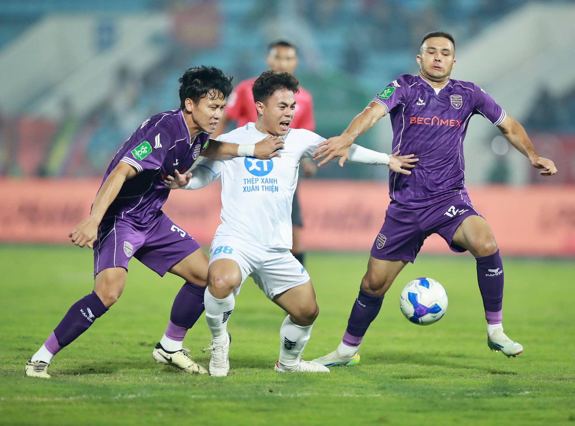 nam dinh binh duong 2.jpg