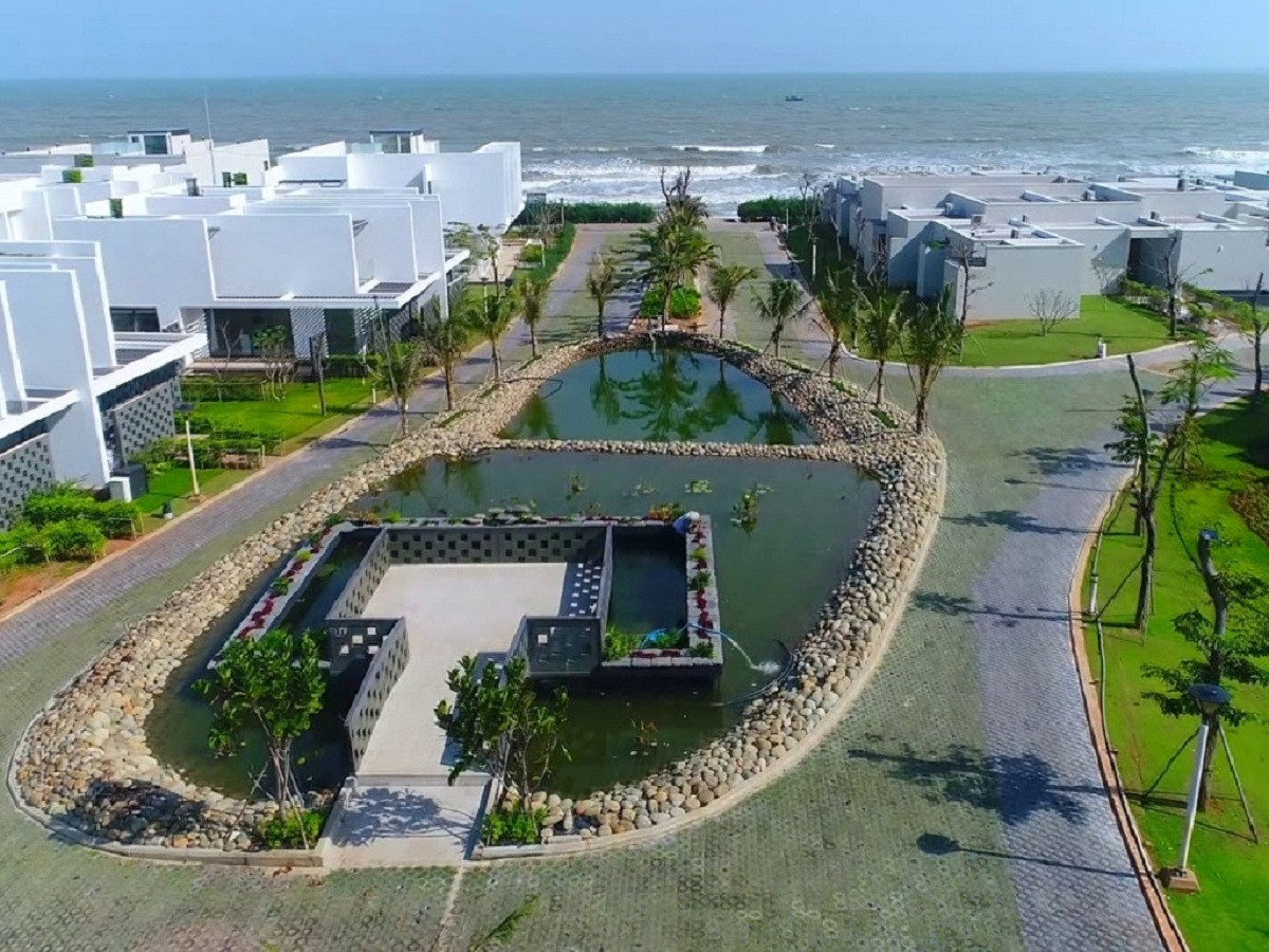 oceanami luxury.jpg