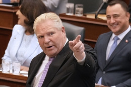 Thủ hiến Canada muốn mua 2 bang của Mỹ để đáp trả ông Trump