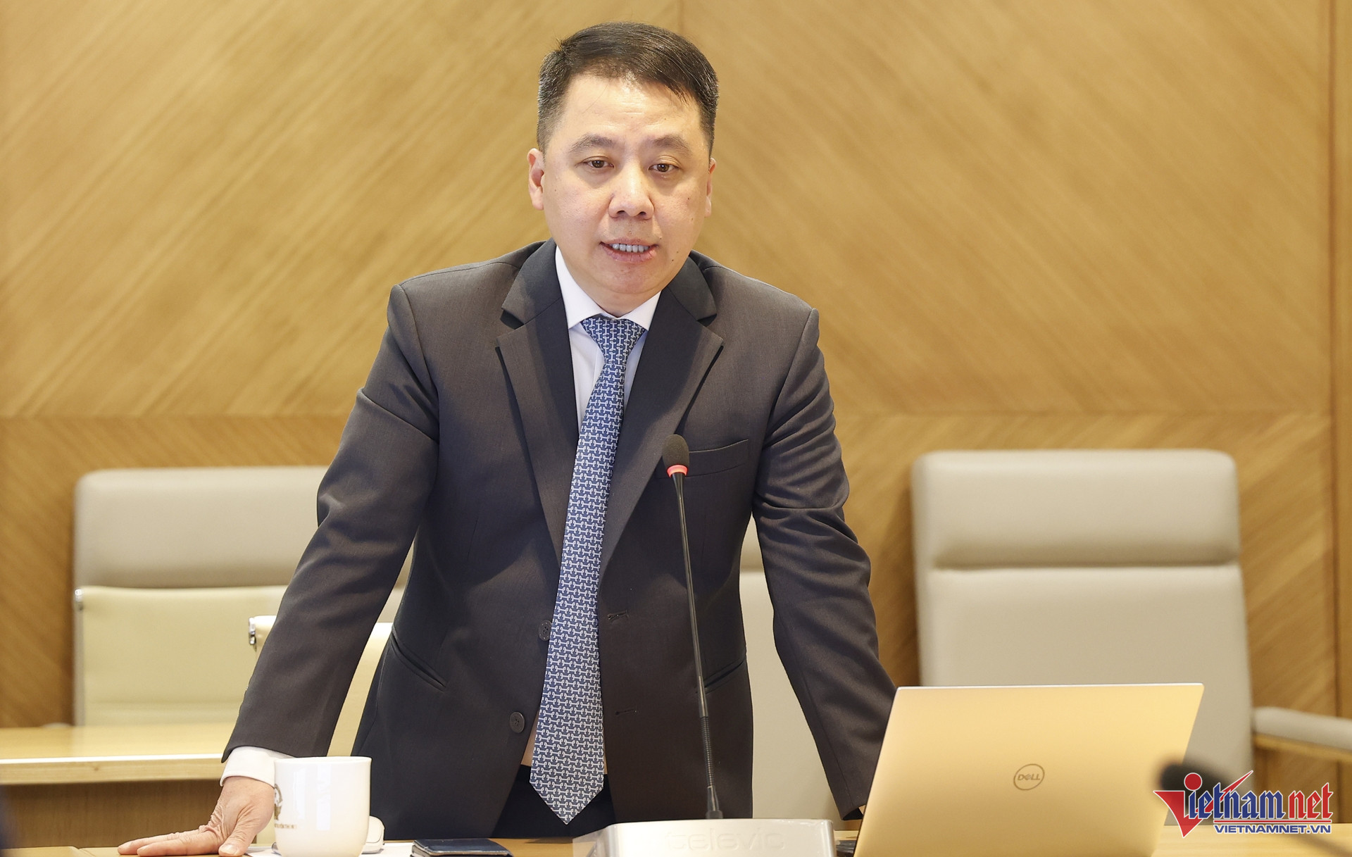 W-ong La Hoang Trung 1 1.jpg