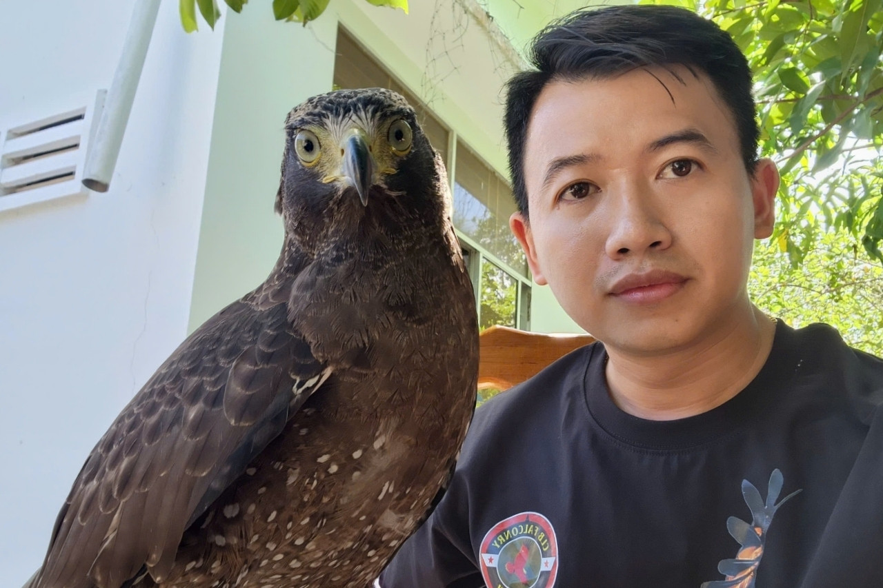 9X tiết lộ điều đặc biệt từ thú huấn luyện 'sát thủ bầu trời' ở Cà Mau