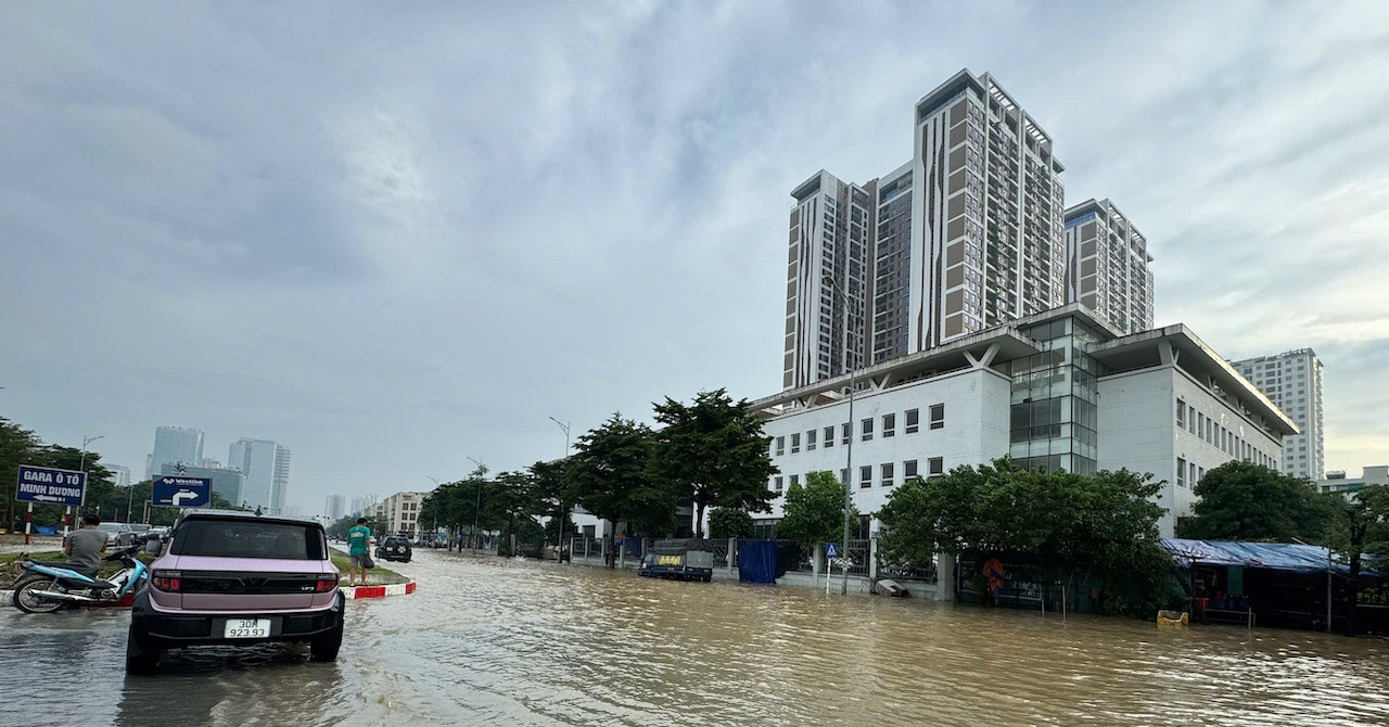 Sở Xây dựng lên tiếng việc &amp;apos;Hà Nội bị động trong ứng phó ngập lụt&amp;apos;