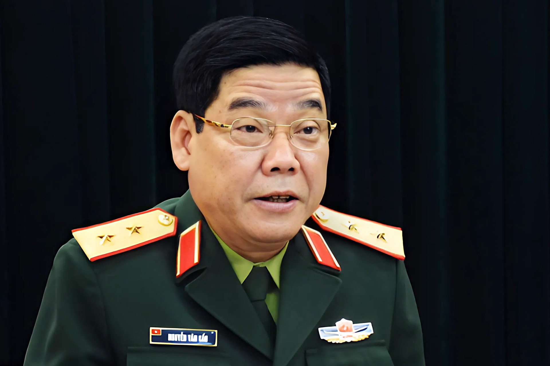 Trung tướng Nguyễn Văn Gấu giữ chức Thứ trưởng Bộ Quốc phòng