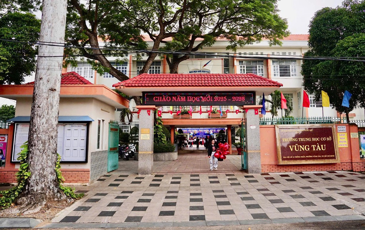 Vung Tau Secondary School electrical short circuit incident.jpg
