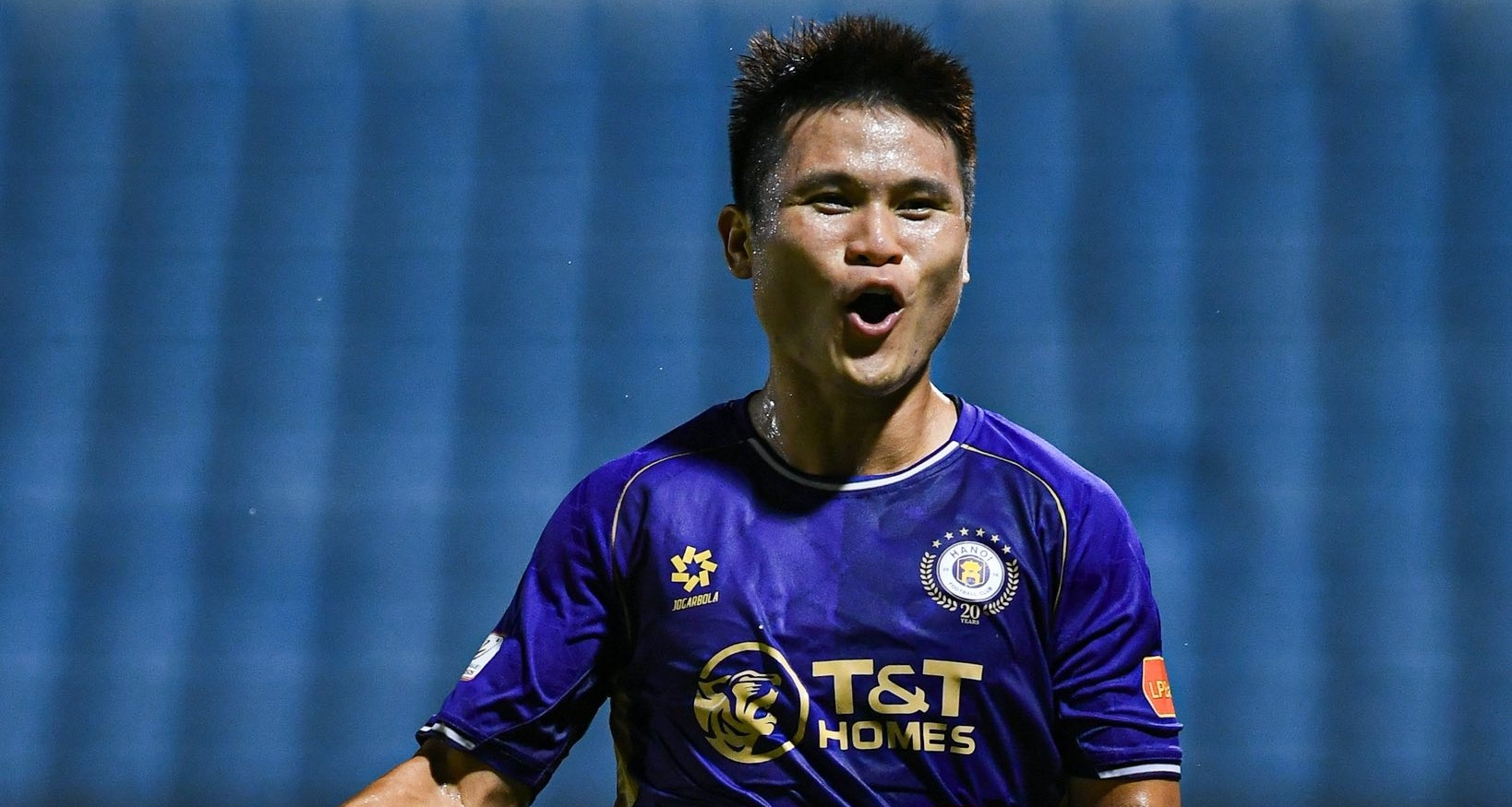 Tuấn Hải lập công, Hà Nội FC thắng đẹp Đà Nẵng