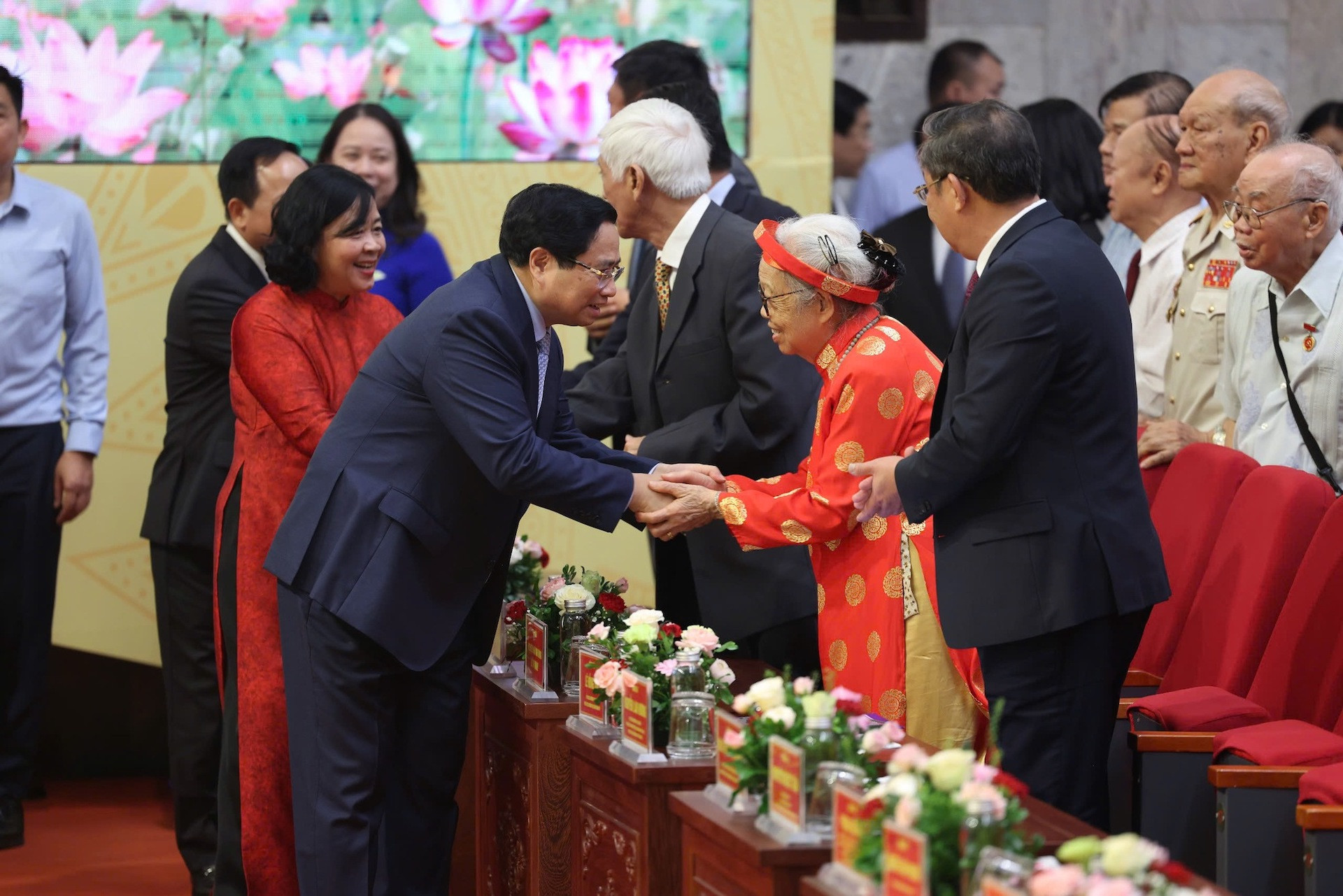 thủ tướng.jpeg