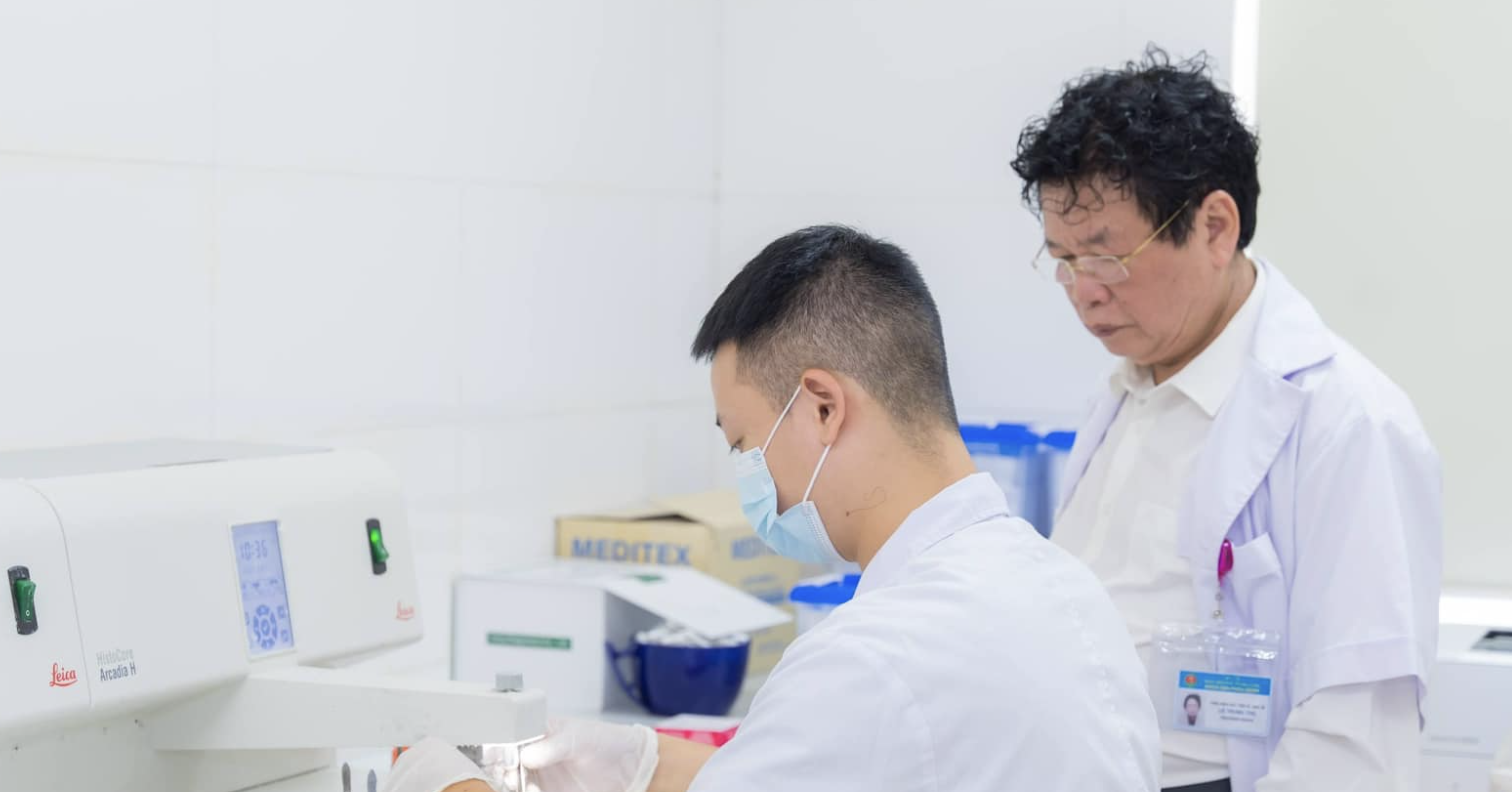 Tiến bộ trong giải phẫu bệnh giúp giảm thời gian chẩn đoán, tiết kiệm chi phí