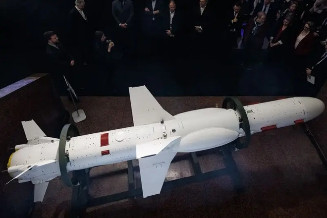 Ukraine vén màn bí mật về tên lửa tự chế gây ra 'ẩn họa' với quân đội Nga