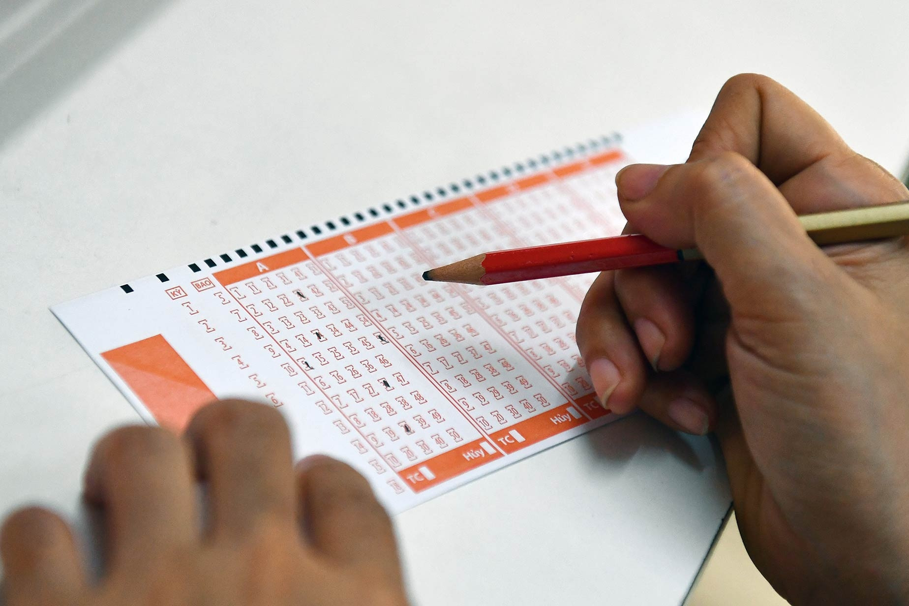 Vietlott tìm thấy khách hàng trúng độc đắc Lotto 5/35 hơn 10 tỷ