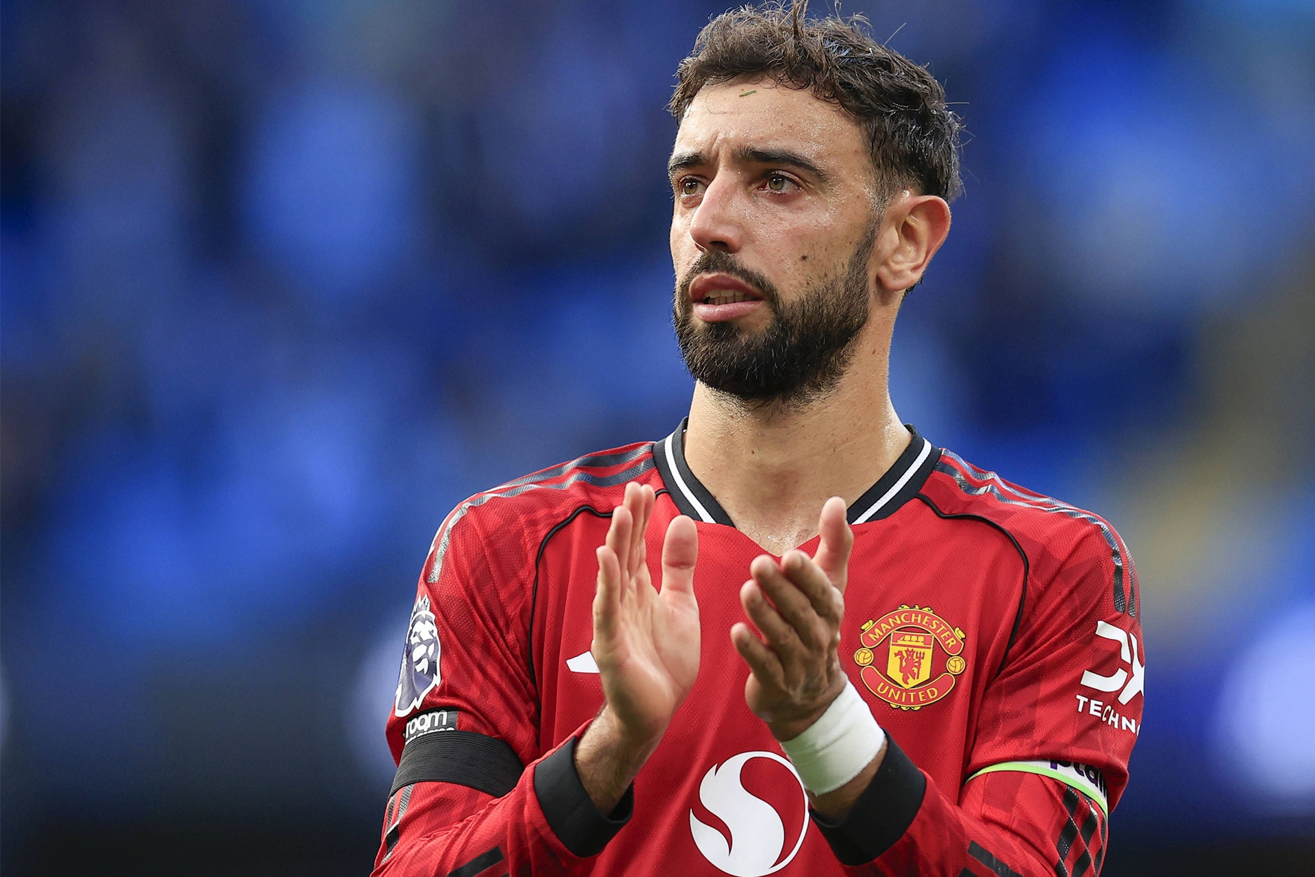 Bruno Fernandes từ chối Saudi Arabia, quyết không rời MU