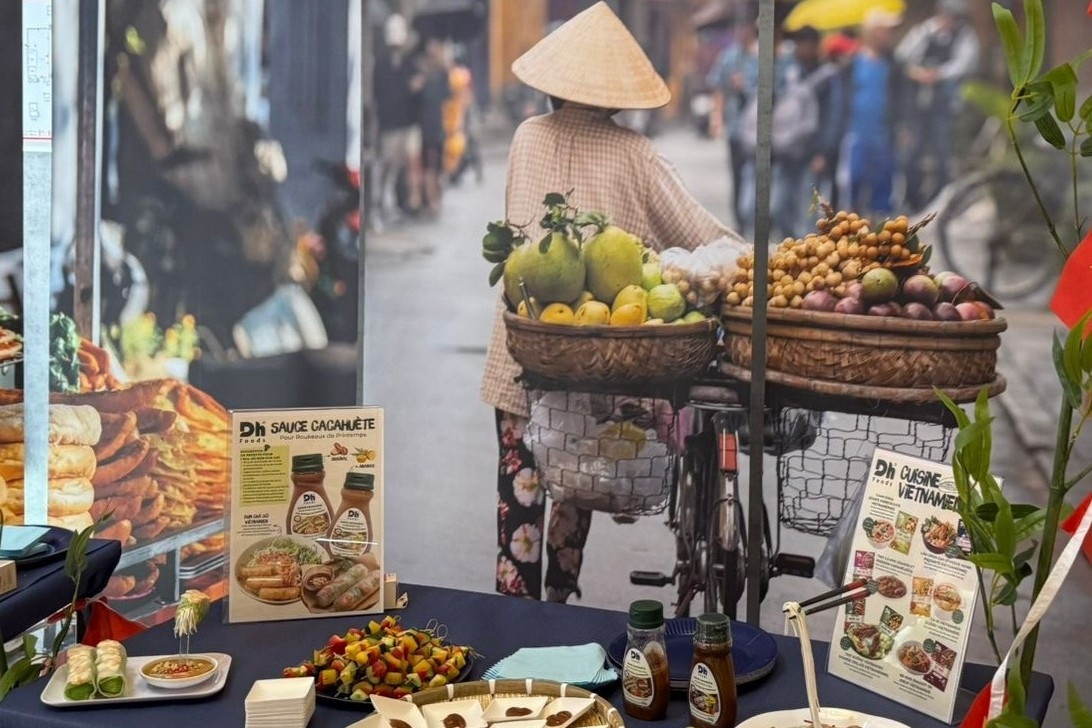 Dh Foods lần thứ 3 góp mặt Tuần hàng Việt Nam tại Pháp