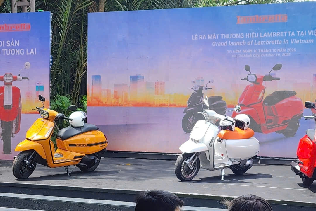 Huyền thoại xe tay ga Ý Lambretta trở lại Việt Nam, giá cao vẫn hút khách