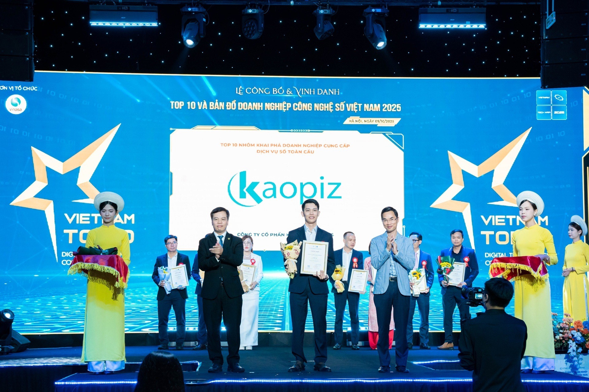 Kaopiz lập hat-trick tại Vietnam Top 10 Tech & Map 2025