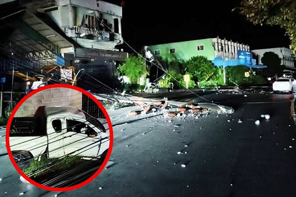 Lái xe tông đổ 9 cột điện, cô gái khiến nửa thành phố chìm trong bóng tối
