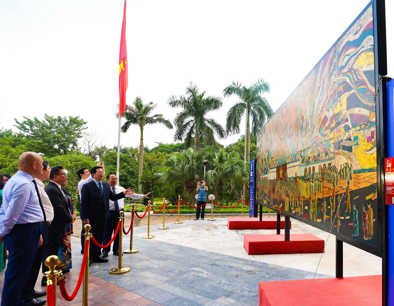tranh2.jpg