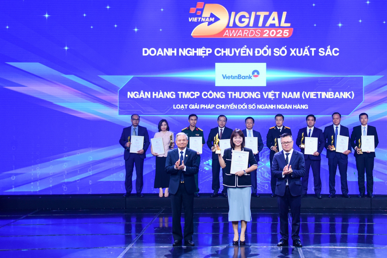 VietinBank nhận giải Doanh nghiệp chuyển đổi số xuất sắc 2025