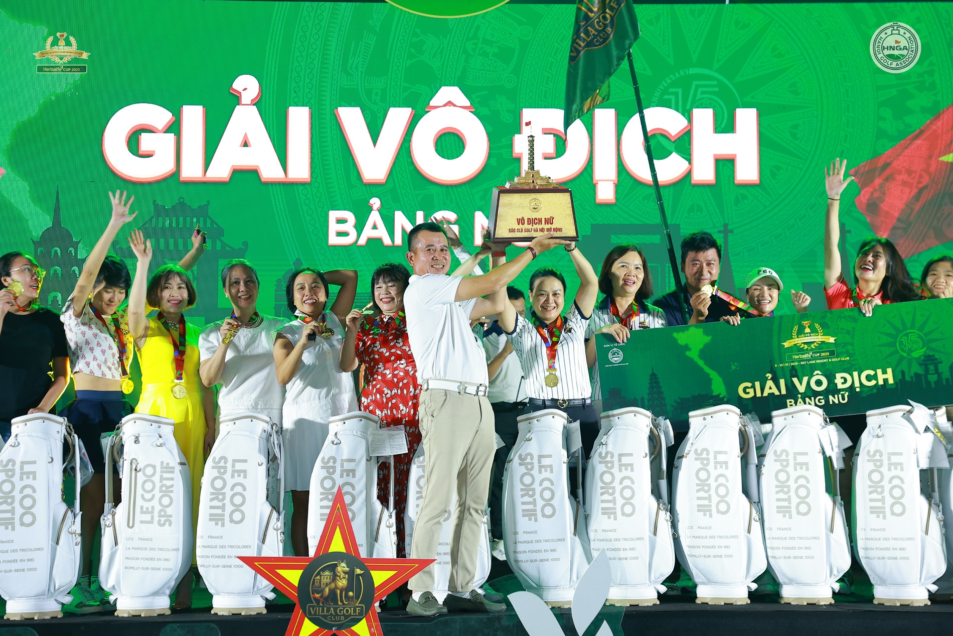 Xác định 2 nhà vô địch giải các CLB Golf Hà Nội Mở rộng 2025