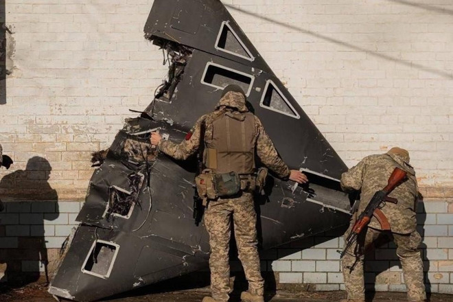 Ẩn ý khi Nga đổi chiến thuật, phóng loạt ‘sát thủ bầu trời’ khắp tiền tuyến Ukraine