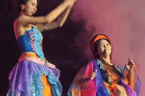 Bất ngờ với màn hoà giọng của NSND Thanh Ngoan cùng Phương Mỹ Chi, Lâm Bảo Ngọc