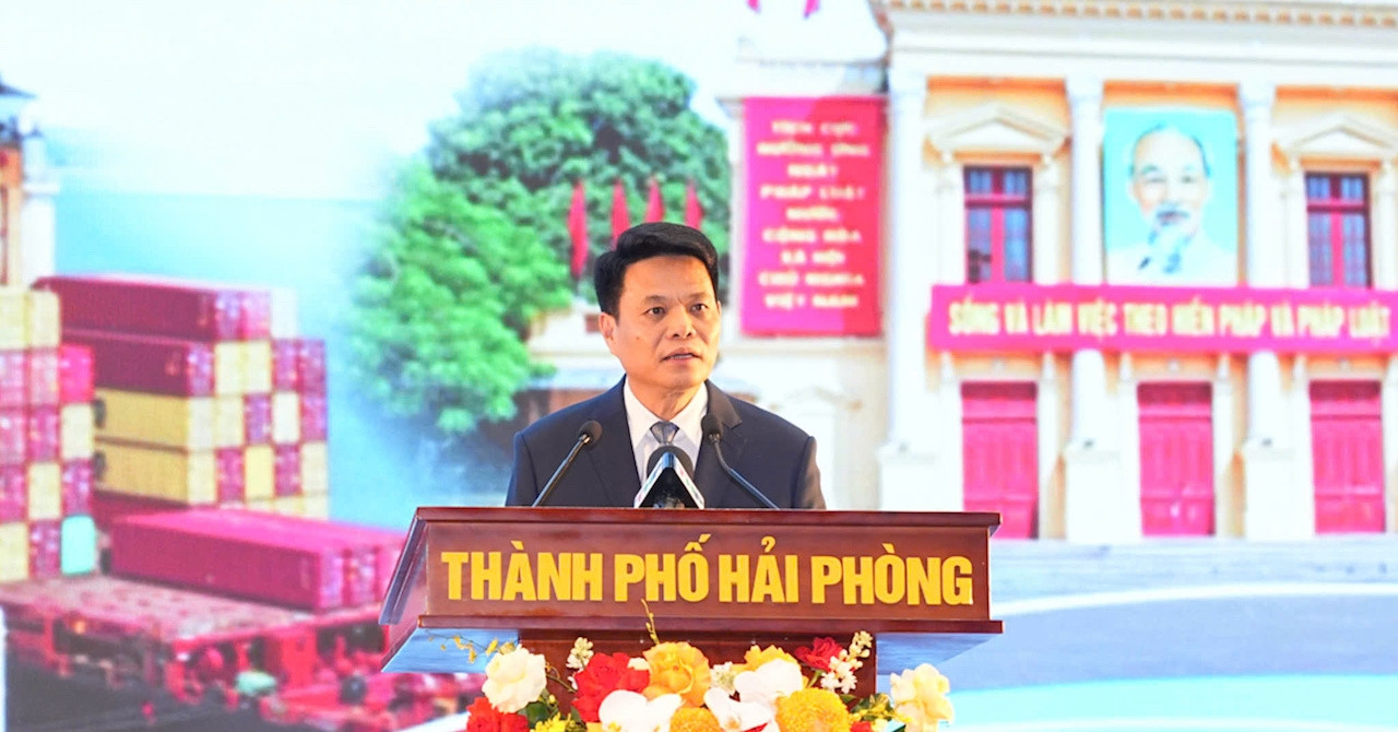 Chủ tịch Hải Phòng kêu gọi ủng hộ, sau 2 giờ có ngay 11,5 tỷ gửi người dân vùng lũ