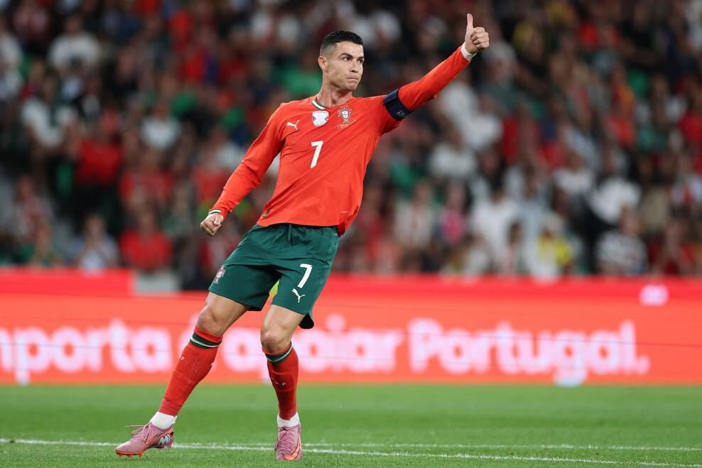 editorial_uefa_com fbl wc 2026 eur qualifier portugal ireland (3).jpg