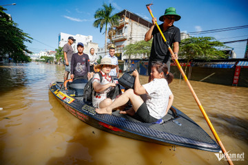 Thủ tướng: Hỗ trợ khẩn cấp 400 tỷ đồng cho 4 tỉnh khắc phục hậu quả mưa lũ